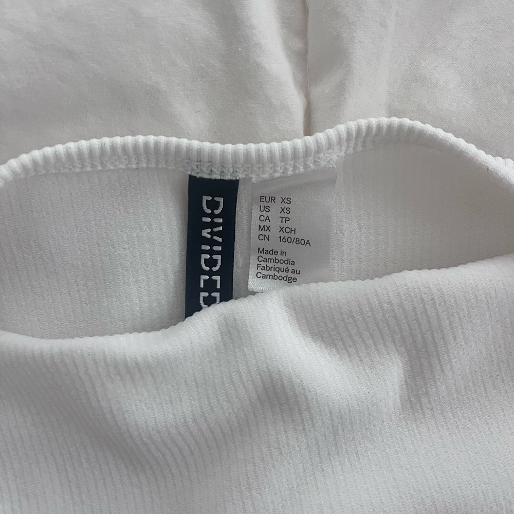 H&M Divided White Ribbed Halter Top - Picture 2 of 2